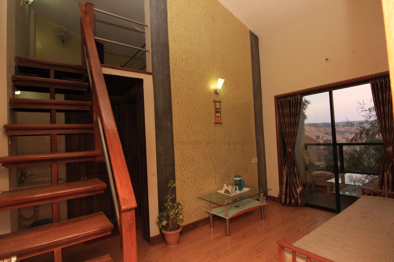 Mount View Executive Hotell Panchgani Exteriör bild