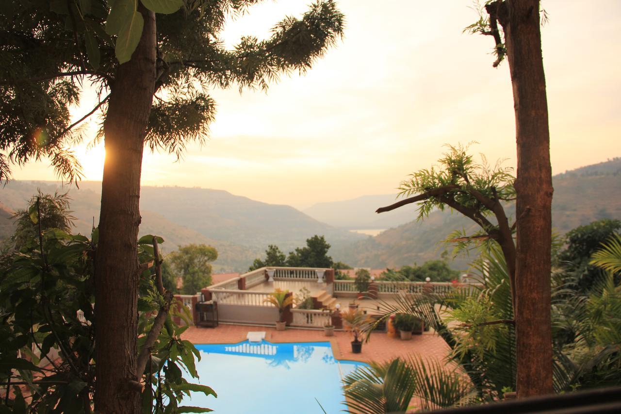 Mount View Executive Hotell Panchgani Exteriör bild